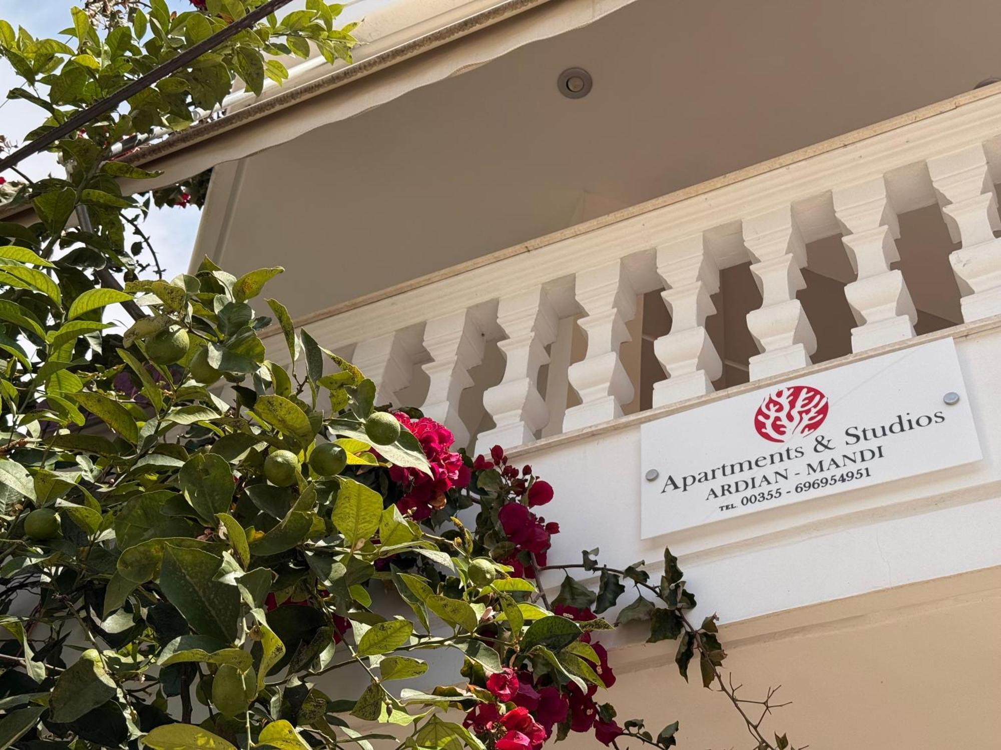 Apartments & Studios Ardian-Mandi Sarande-Albania Esterno foto