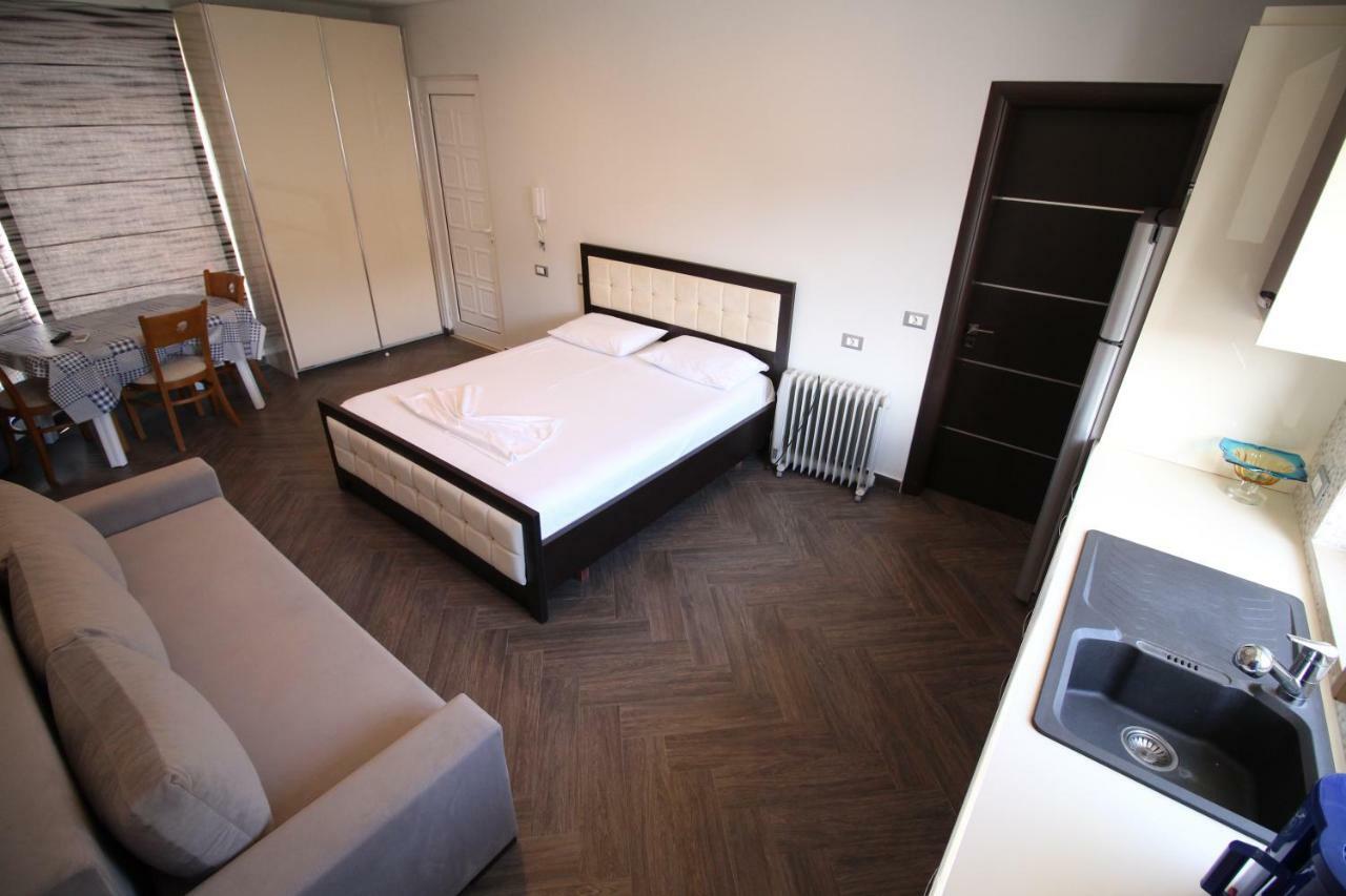 Apartments & Studios Ardian-Mandi Sarande-Albania Esterno foto